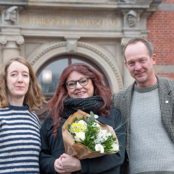 Nordholt Peters Otto vor dem Landschaftshaus