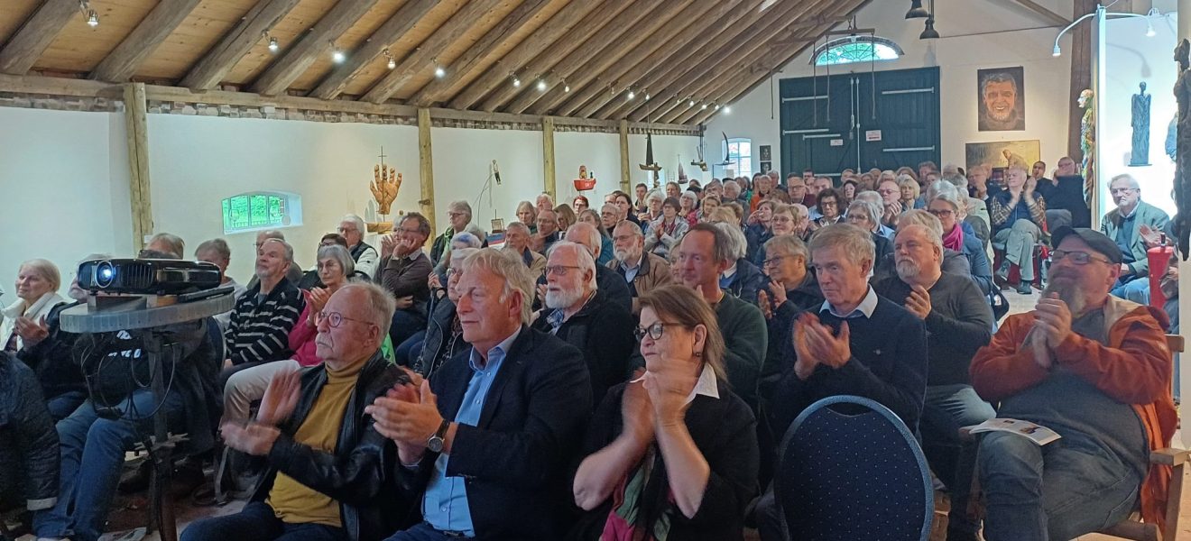Zahlreich erschienenes Publikum am Vortragsabend (Foto: Mechthild Tammena)